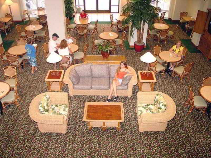 Hampton Inn & Suites Fort Myers Beach/Sanibel Gateway Interior photo