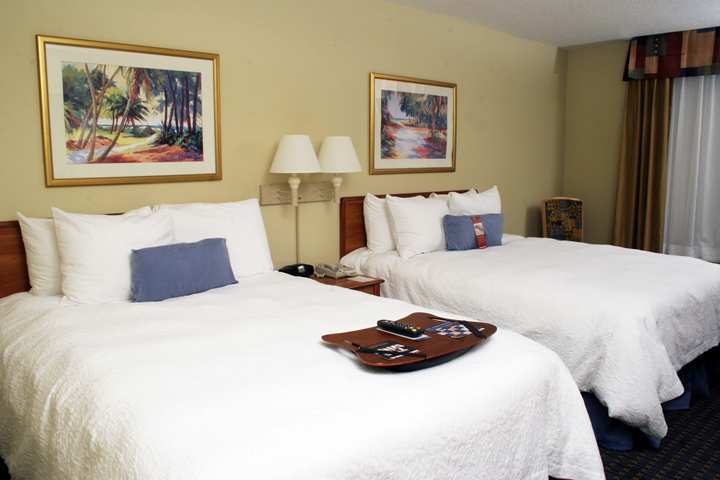 Hampton Inn & Suites Fort Myers Beach/Sanibel Gateway Room photo